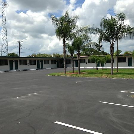 Economy Inn Okeechobee Buitenkant foto