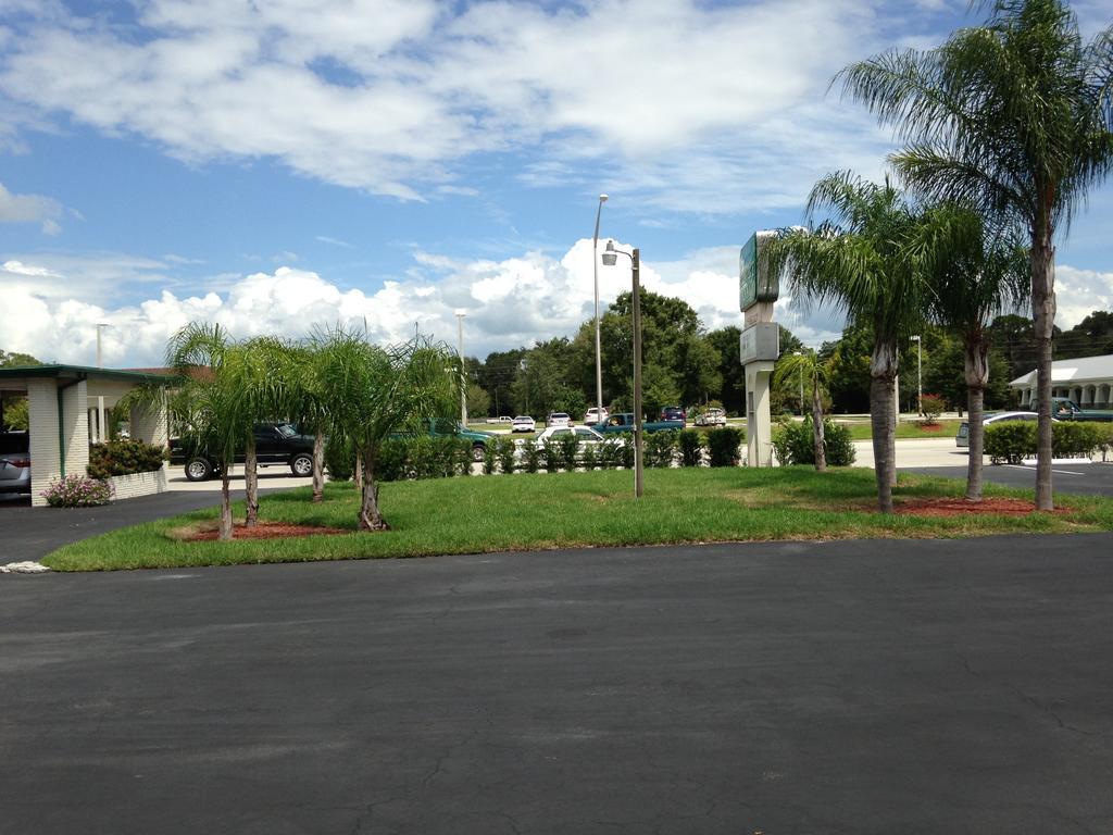 Economy Inn Okeechobee Buitenkant foto