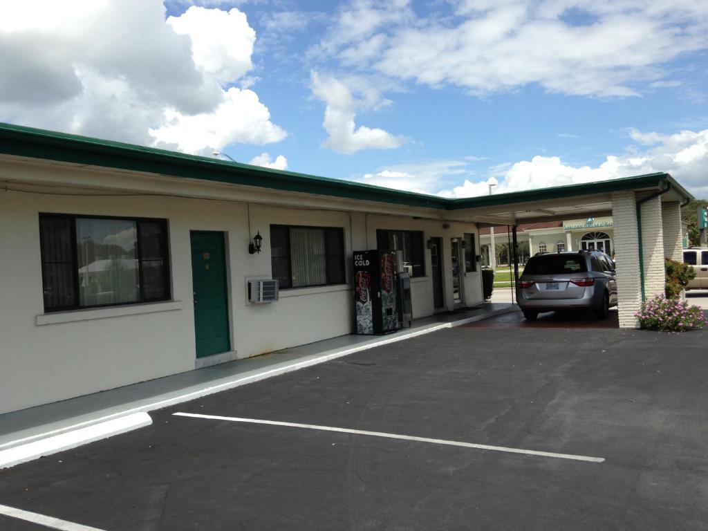 Economy Inn Okeechobee Buitenkant foto