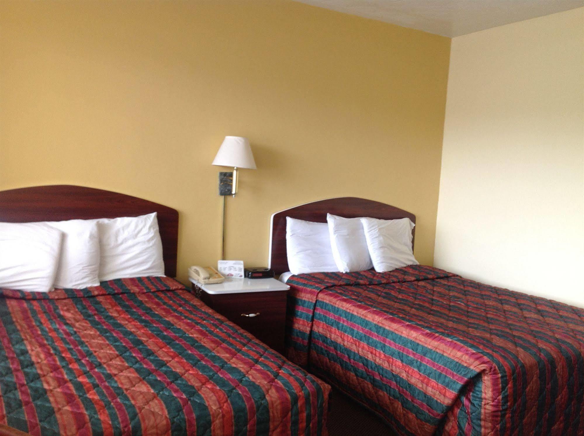 Economy Inn Okeechobee Buitenkant foto